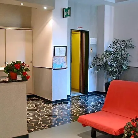 Holiday Residence 3*